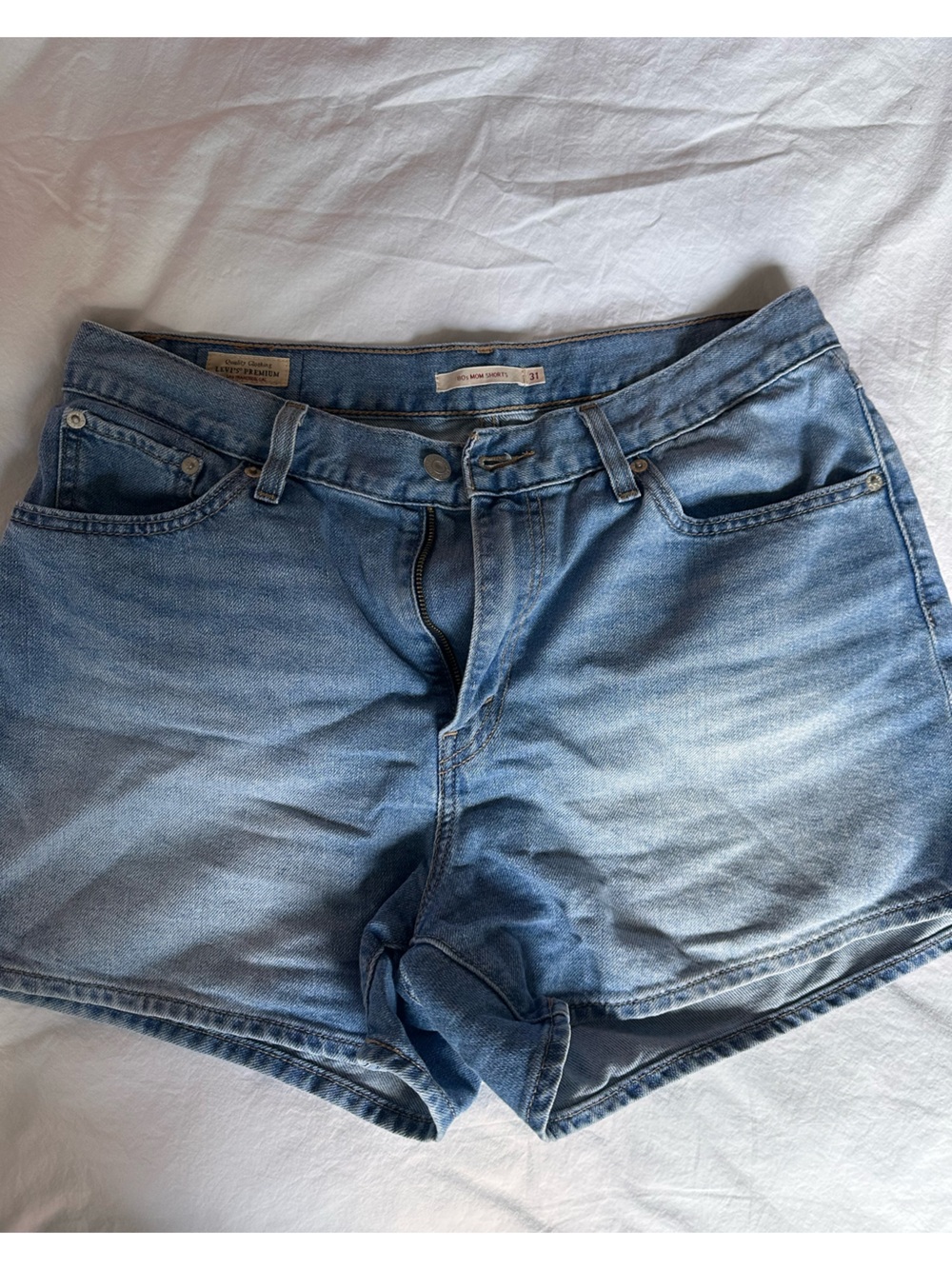 Levi’s Women’s Denim Shorts size 31